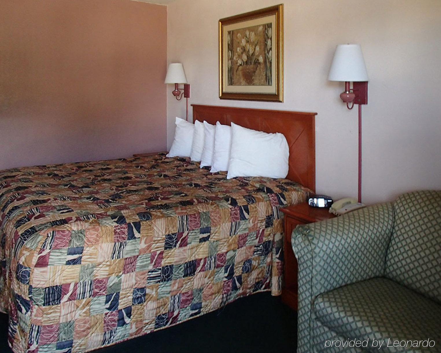 Rodeway Inn Leesburg Chain Of Lakes المظهر الخارجي الصورة
